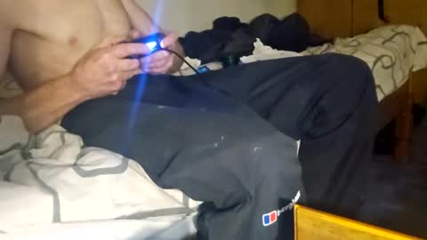 Snapshot of redrodridding chatting on February 25, 2025, 9:02 pm redrodridding online show from February 25, 2025, 9:02 pm