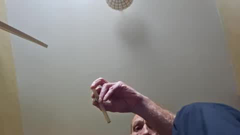 Snapshot of redrodridding chatting on October 26, 2025, 12:00 pm redrodridding online show from October 26, 2025, 12:00 pm