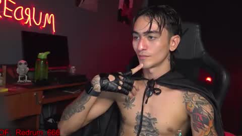 Snapshot of redrum_696 chatting on November 5, 2025, 6:08 pm Red online show from November 5, 2025, 6:08 pm