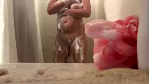 Snapshot of reds_riding_you chatting on October 7, 2025, 2:42 am Red online show from October 7, 2025, 2:42 am