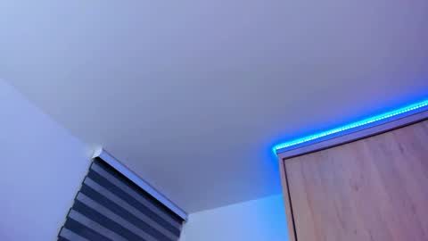 Snapshot of redski77 chatting on January 2, 2025, 11:20 am redski77 online show from January 2, 2025, 11:20 am