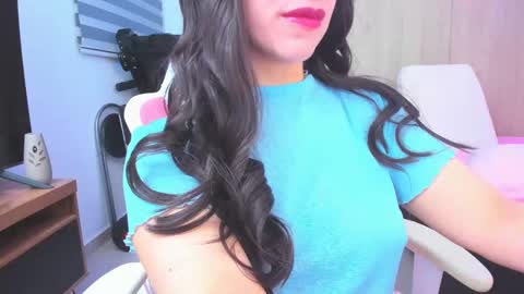 Snapshot of redski77 chatting on March 8, 2025, 9:28 am redski77 online show from March 8, 2025, 9:28 am