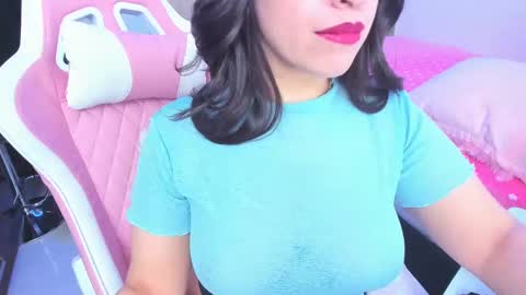 Snapshot of redski77 chatting on November 13, 2025, 6:34 am redski77 online show from November 13, 2025, 6:34 am