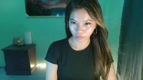 regelthegoddess online show from December 25, 2024, 6:19 pm