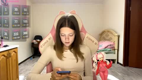 Lucy online show from September 12, 2025, 6:41 pm