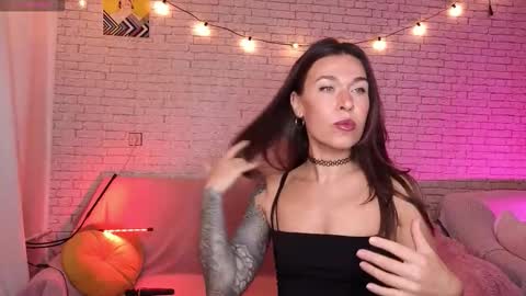 Snapshot of reginahawkinss chatting on October 22, 2025, 8:25 am ReginaHawkinss online show from October 22, 2025, 8:25 am