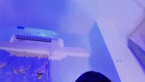 Snapshot of reginarose chatting on March 8, 2025, 6:10 am reginarose online show from March 8, 2025, 6:10 am