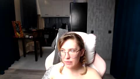 Regina online show from September 10, 2025, 12:21 am