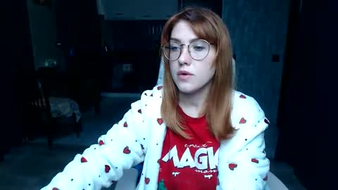 Snapshot of reginasmilee chatting on October 24, 2025, 3:03 am Regina online show from October 24, 2025, 3:03 am