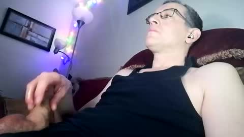 regularguy20 online show from February 12, 2026, 9:04 am