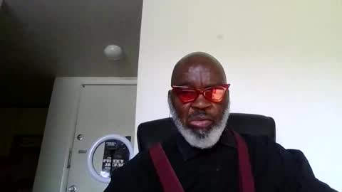 Snapshot of reikoveino chatting on June 2, 2026, 3:03 pm reikoveino online show from June 2, 2026, 3:03 pm
