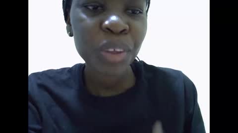 Snapshot of reina_2 chatting on February 12, 2026, 3:40 pm cutie online show from February 12, 2026, 3:40 pm