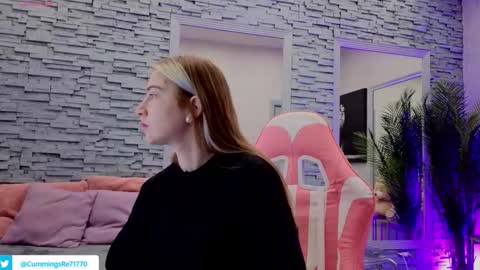 reina cummings online show from February 9, 2026, 6:39 am