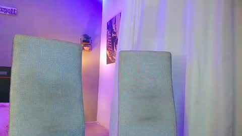 Snapshot of reina_paola chatting on January 23, 2025, 1:51 am paola online show from January 23, 2025, 1:51 am