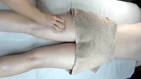 Snapshot of reina_qt chatting on October 30, 2025, 3:24 pm Reina QT online show from October 30, 2025, 3:24 pm