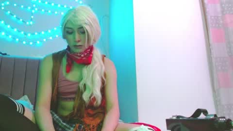 Snapshot of reiv_femboy chatting on June 16, 2026, 2:03 am reiv_femboy online show from June 16, 2026, 2:03 am