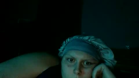 renaekayy27 online show from May 12, 2026, 7:16 am