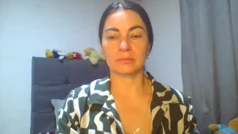 renata_hot1 online show from April 21, 2026, 1:42 am