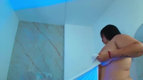 Renata  online show from March 7, 2025, 10:45 am