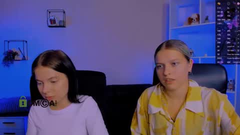 Snapshot of renata_sweety chatting on November 17, 2025, 8:36 pm renata_sweety online show from November 17, 2025, 8:36 pm