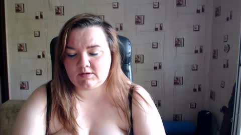 Snapshot of renataoia chatting on July 19, 2026, 1:48 pm renataoia online show from July 19, 2026, 1:48 pm