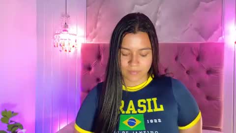 RenataPeach online show from June 30, 2026, 2:56 am