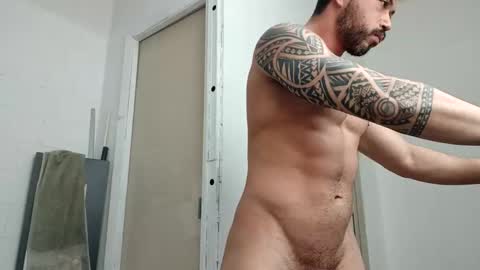 Snapshot of renatocavedon1 chatting on October 30, 2025, 2:40 pm renatocavedon1 online show from October 30, 2025, 2:40 pm