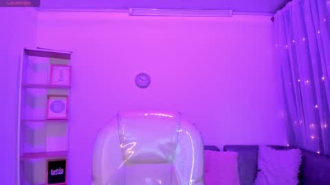 renaxi_smith online show from January 14, 2025, 10:12 pm