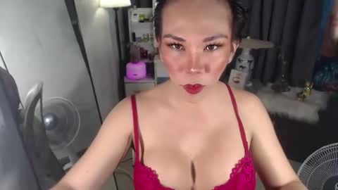 rencymerrit online show from October 13, 2025, 5:29 am