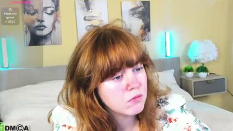 Snapshot of reneefoxy_ chatting on July 14, 2026, 12:46 am reneefoxy_ online show from July 14, 2026, 12:46 am