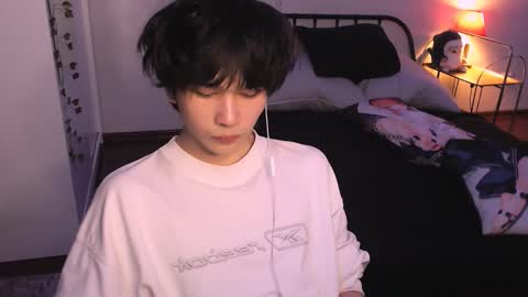 Snapshot of rennuts chatting on October 14, 2025, 5:14 pm rennuts online show from October 14, 2025, 5:14 pm