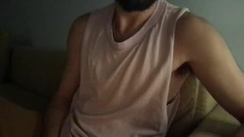 renolds90 online show from December 20, 2024, 3:58 am