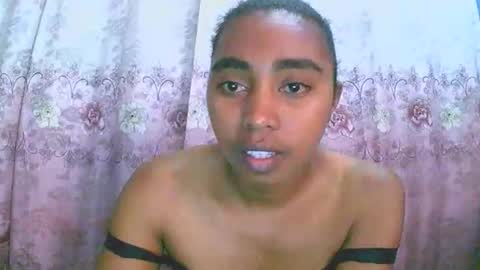 Snapshot of rephaleta chatting on September 30, 2025, 7:13 am Rephaleta online show from September 30, 2025, 7:13 am