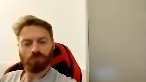 Raul online show from January 1, 2025, 7:10 pm