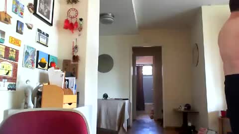 Snapshot of residentofthecity chatting on October 5, 2025, 6:39 pm Residentofthecity online show from October 5, 2025, 6:39 pm