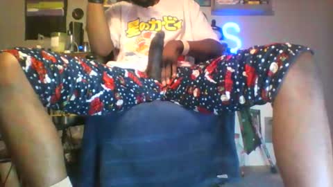 Snapshot of ressespieces25 chatting on November 8, 2025, 5:01 pm Onny online show from November 8, 2025, 5:01 pm