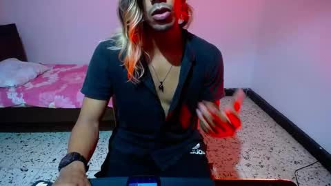 Snapshot of restrainged chatting on December 10, 2024, 9:12 am Rest online show from December 10, 2024, 9:12 am