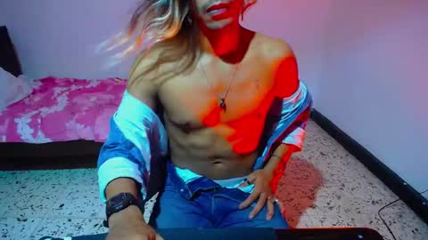 Snapshot of restrainged chatting on December 11, 2024, 6:25 am Rest online show from December 11, 2024, 6:25 am