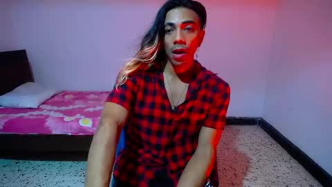 Snapshot of restrainged chatting on December 17, 2024, 5:51 am Rest online show from December 17, 2024, 5:51 am