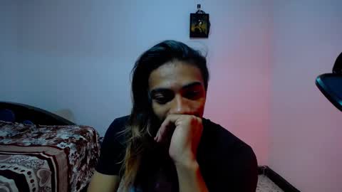 Snapshot of restrainged chatting on February 5, 2025, 12:06 pm Rest online show from February 5, 2025, 12:06 pm