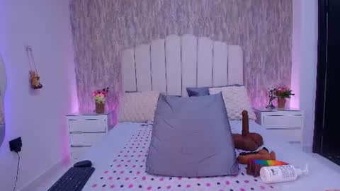 REVEN online show from June 19, 2026, 3:22 am