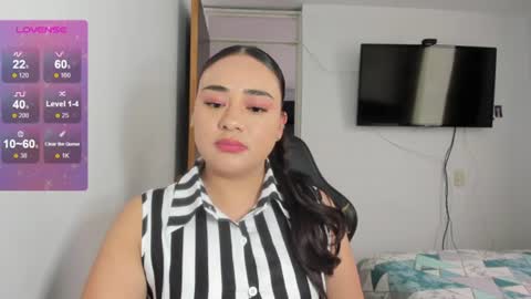 Snapshot of reyledoll chatting on July 18, 2026, 8:12 pm Rely online show from July 18, 2026, 8:12 pm