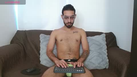 REY PABLO Independent online show from November 6, 2025, 10:10 pm