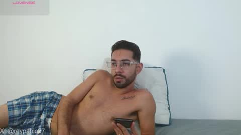 REY PABLO Independent online show from November 18, 2025, 10:14 pm