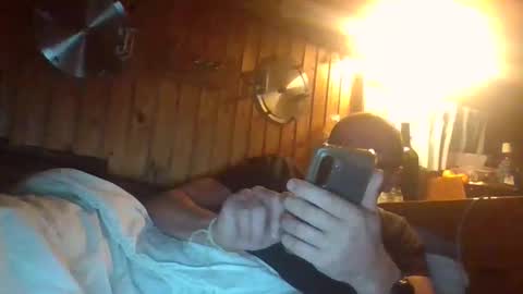 Snapshot of rezznova chatting on November 5, 2025, 7:36 pm Joe online show from November 5, 2025, 7:36 pm