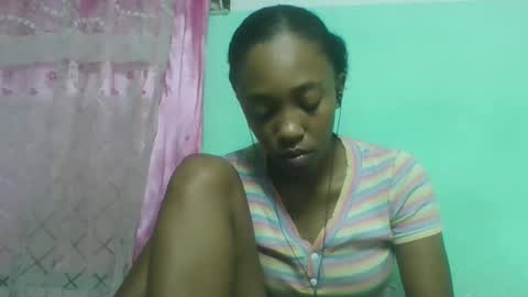 rhesa404090 online show from March 17, 2026, 4:39 am