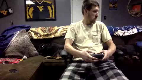 Rhino online show from December 31, 2024, 8:48 am