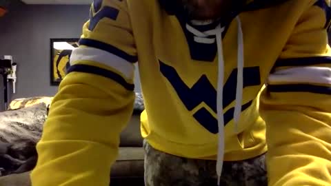 Rhino online show from November 11, 2025, 4:45 am