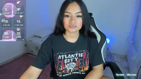 Snapshot of riana_kean chatting on February 24, 2025, 12:20 am RianaK online show from February 24, 2025, 12:20 am