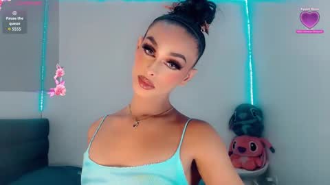 Snapshot of riannagarcia_ chatting on October 4, 2025, 7:50 am Rianna Garcia online show from October 4, 2025, 7:50 am